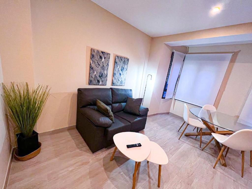Apartament Ap Turist Velazquez Alicante Zewnętrze zdjęcie