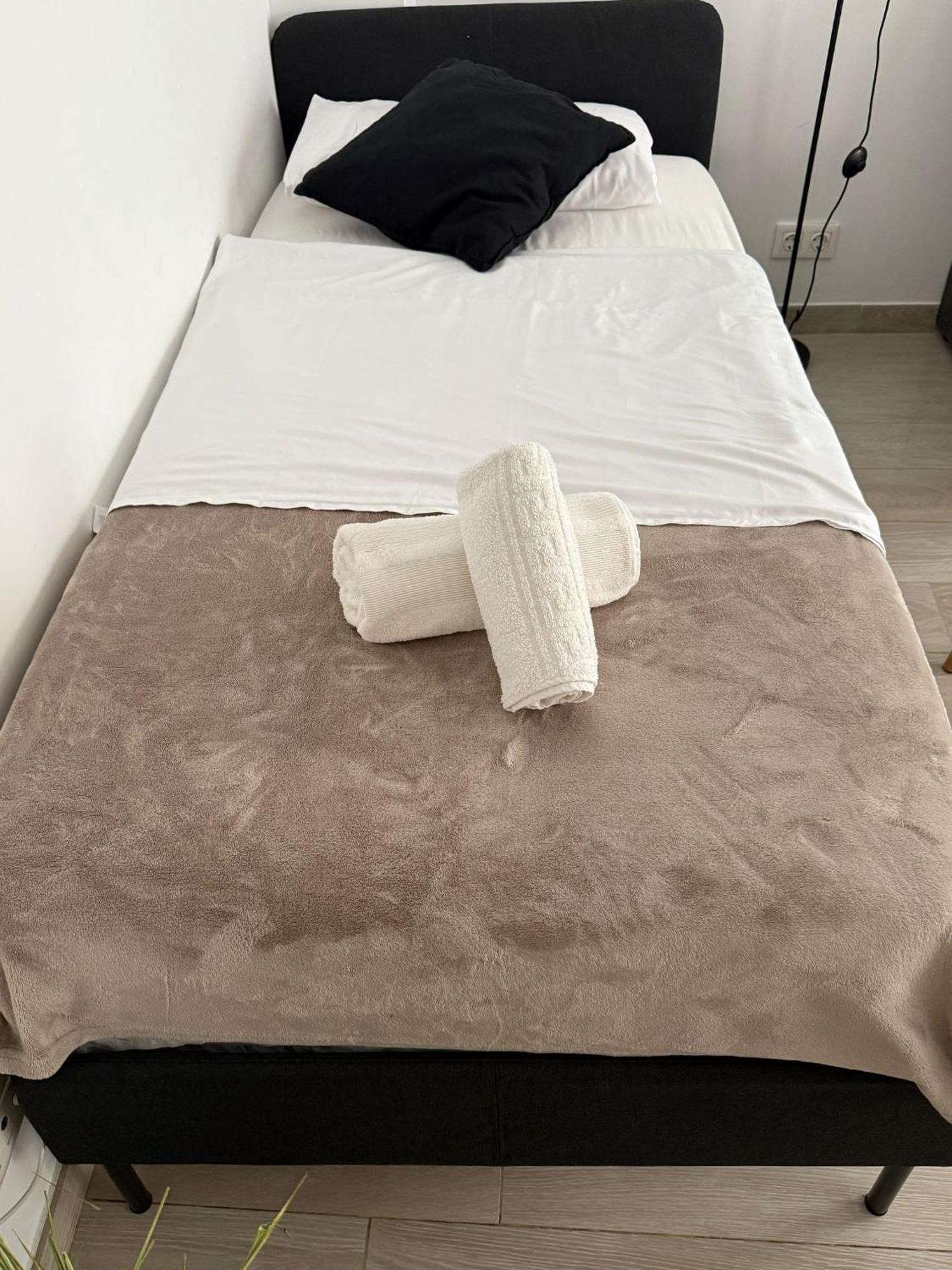 Apartament Ap Turist Velazquez Alicante Zewnętrze zdjęcie